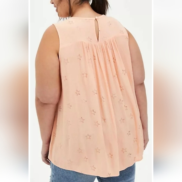 Torrid Peach Star Print Gauze Tank Top Smocked Size 00 (L) NWT - Picture 3 of 14